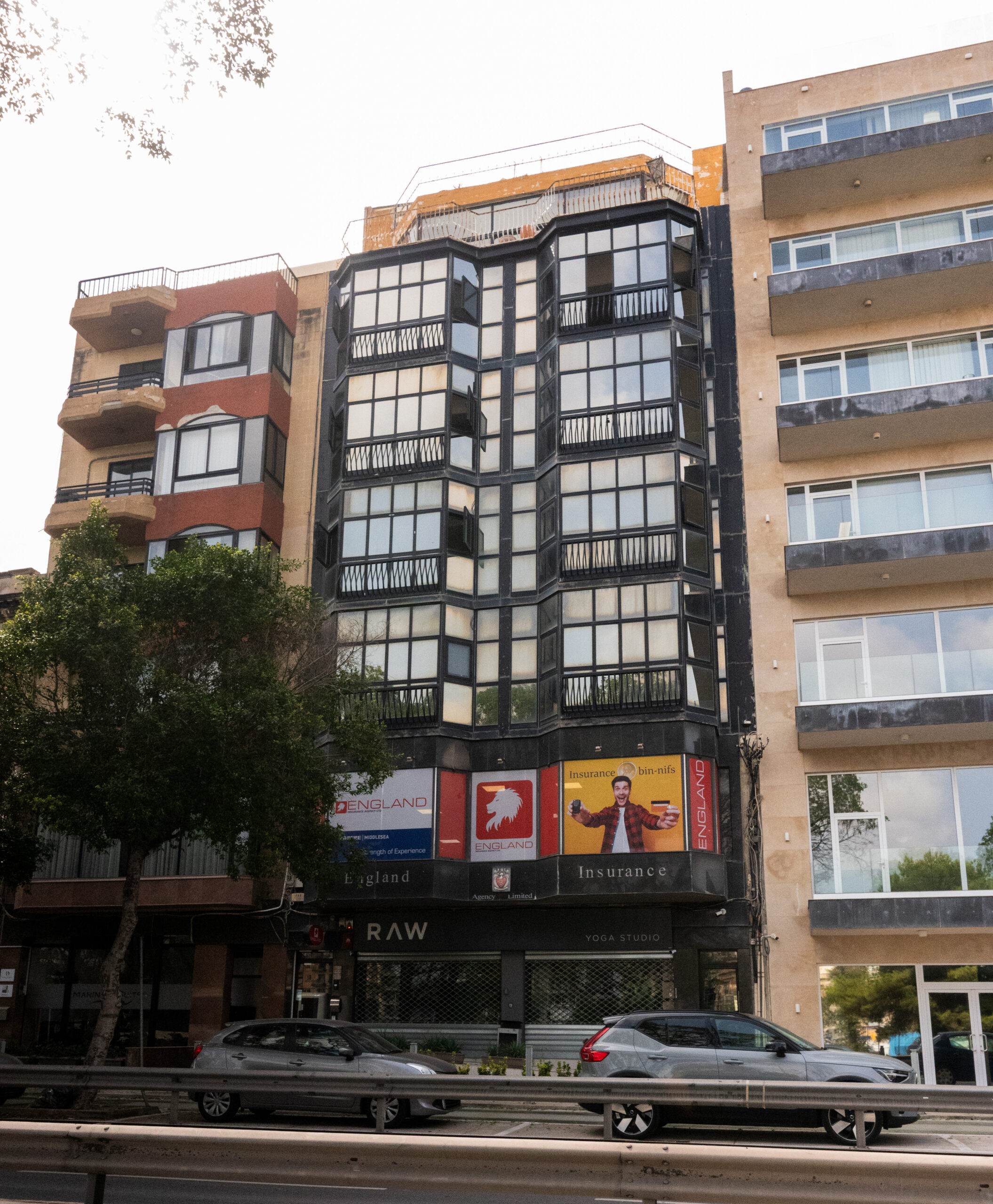 2) 190 triq Ix-Xatt Pieta